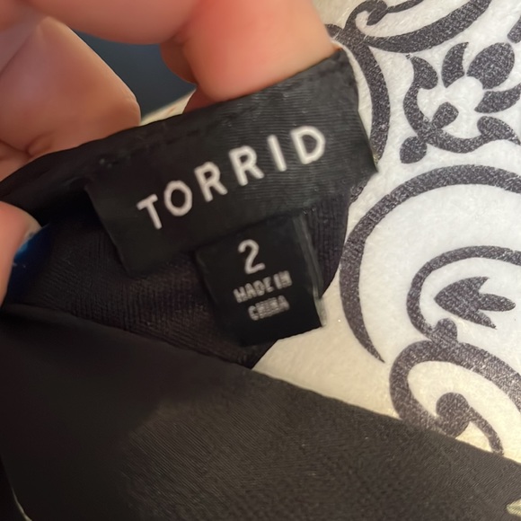 Torrid floral smocked georgette dress - Picture 4 of 6